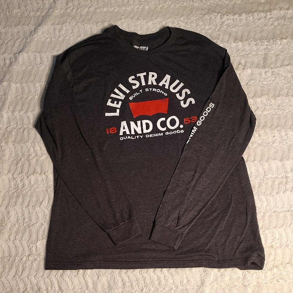 Levi's Men's Dark Charcoal Long-Sleeve Logo Tee with Red Accent